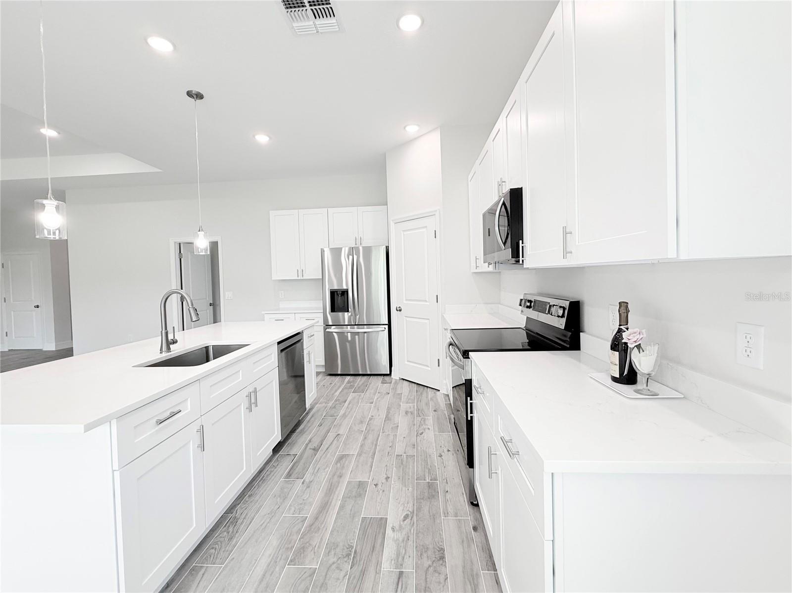 ROYAL TRAILS UNIT 01 - Residential