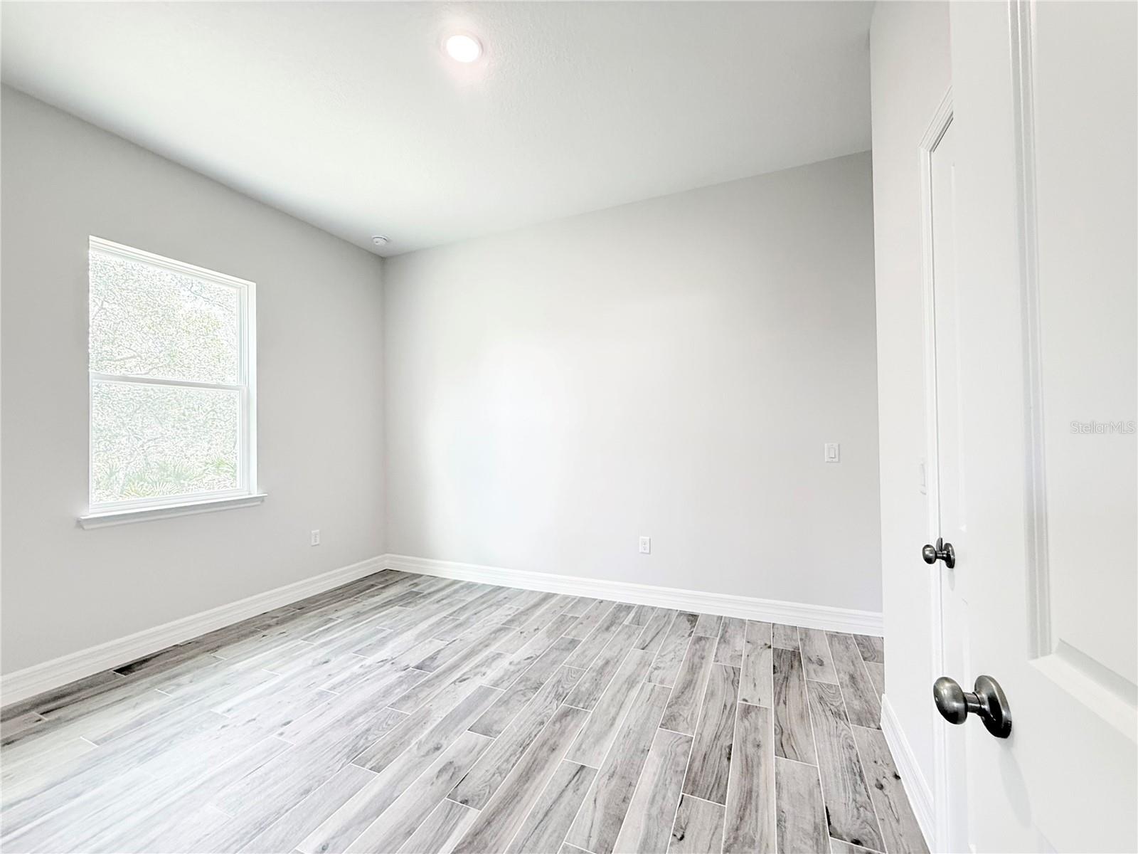 ROYAL TRAILS UNIT 01 - Residential
