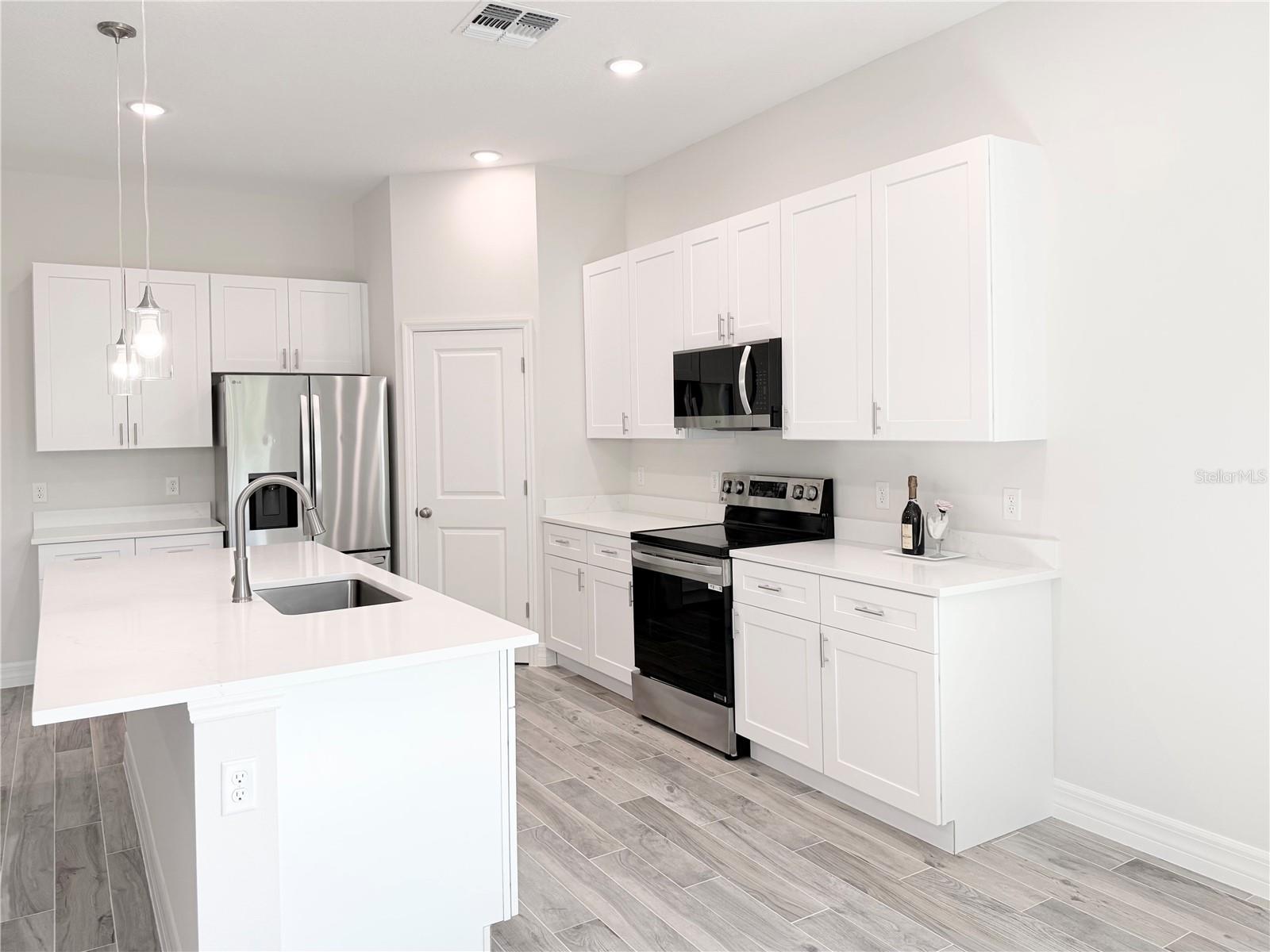 ROYAL TRAILS UNIT 01 - Residential