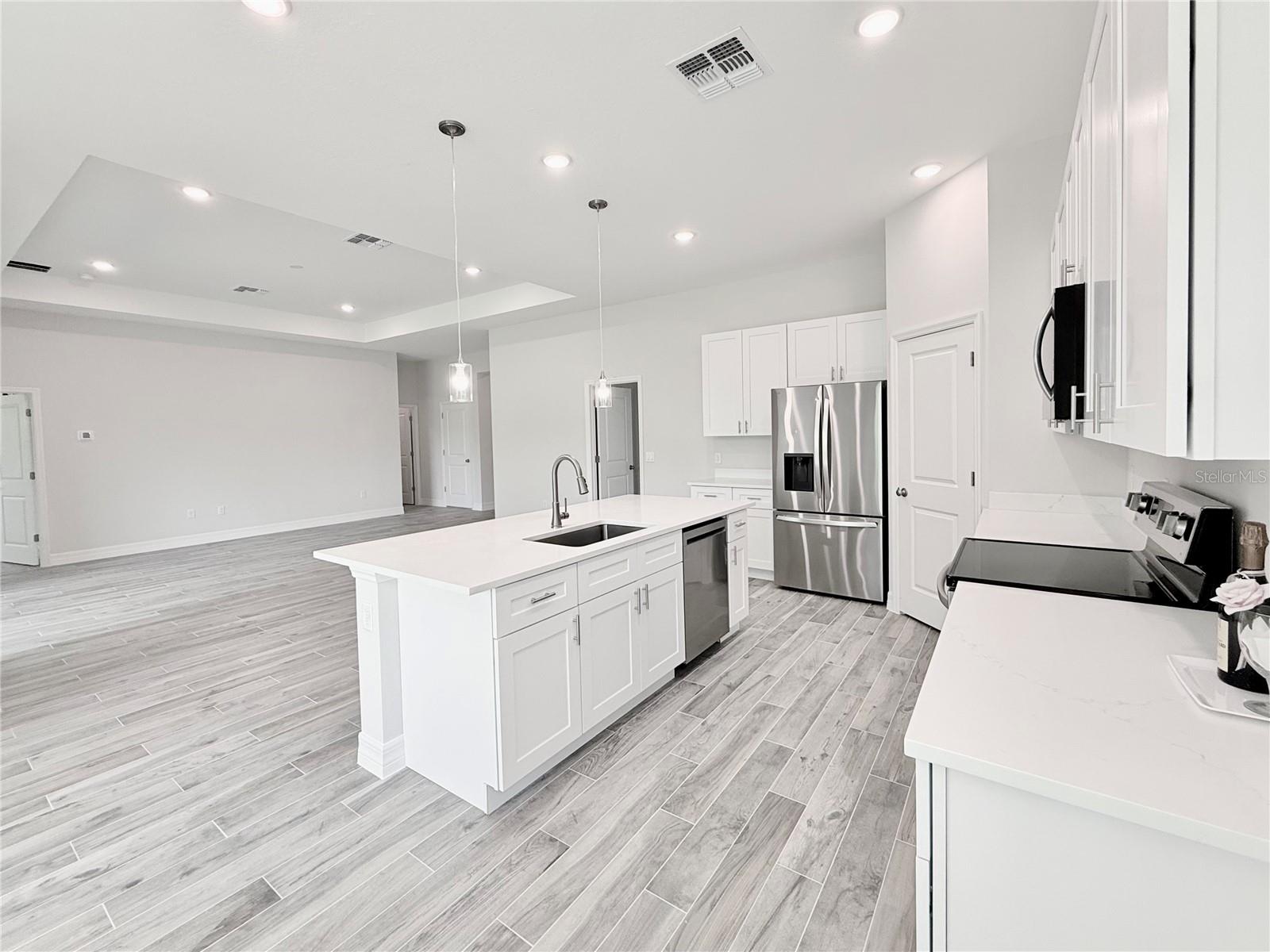 ROYAL TRAILS UNIT 01 - Residential