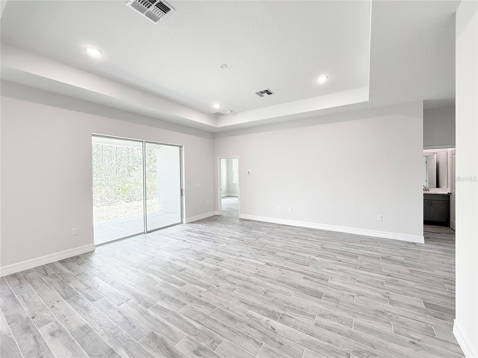 ROYAL TRAILS UNIT 01 - Residential