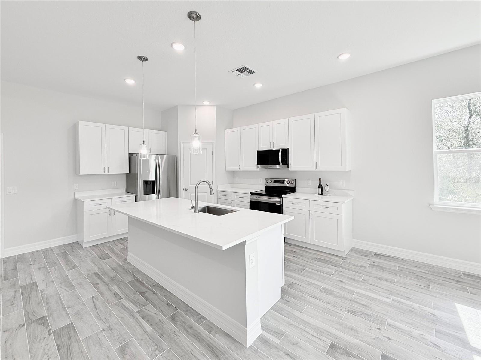 ROYAL TRAILS UNIT 01 - Residential