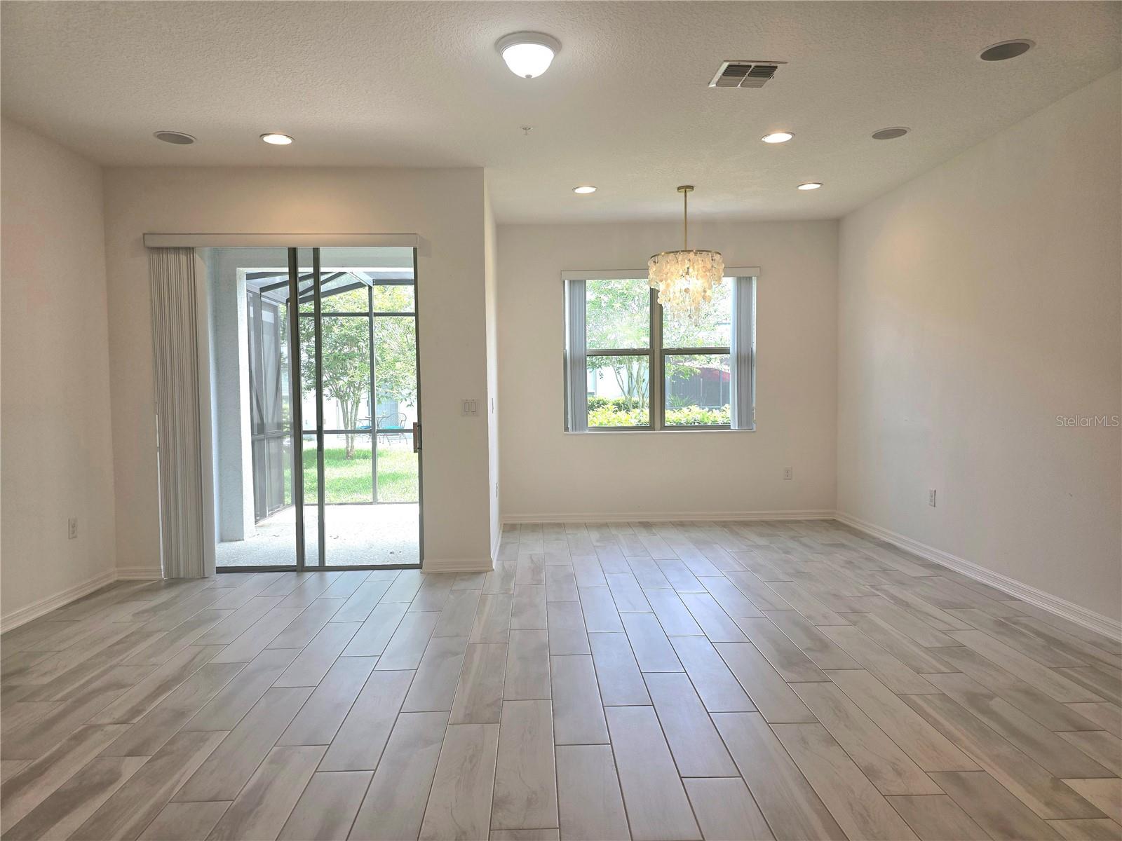 TOWNS AT WHITE CEDAR - Residential Lease
