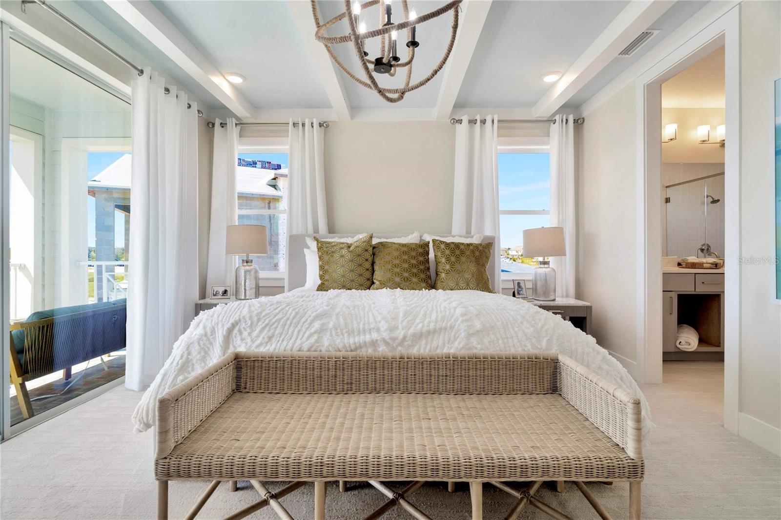 EPPERSON CRYSTAL LAGOON TWNHMS - Residential