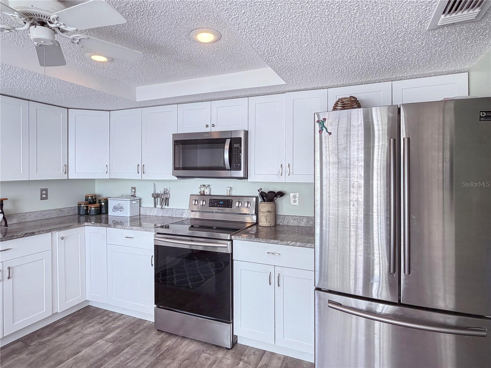 BEACON WOODS FAIRWAY VILLAGE - Residential
