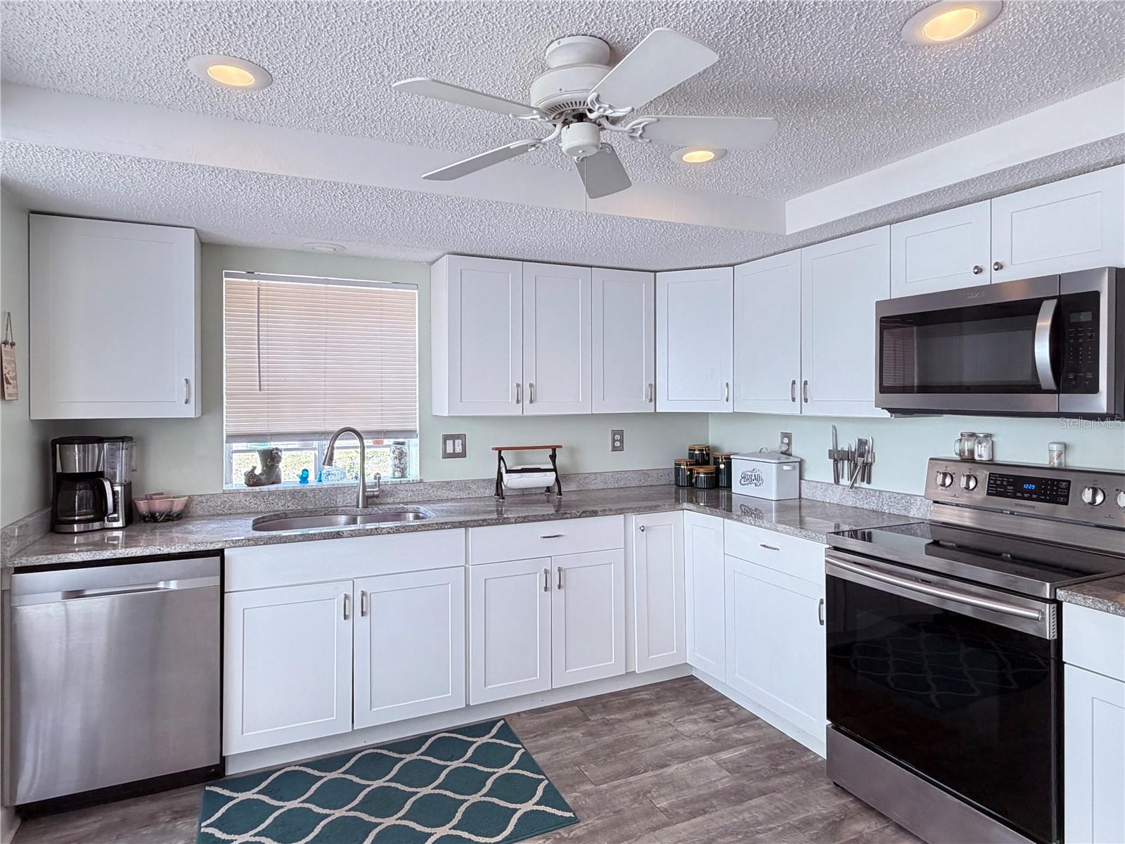 BEACON WOODS FAIRWAY VILLAGE - Residential