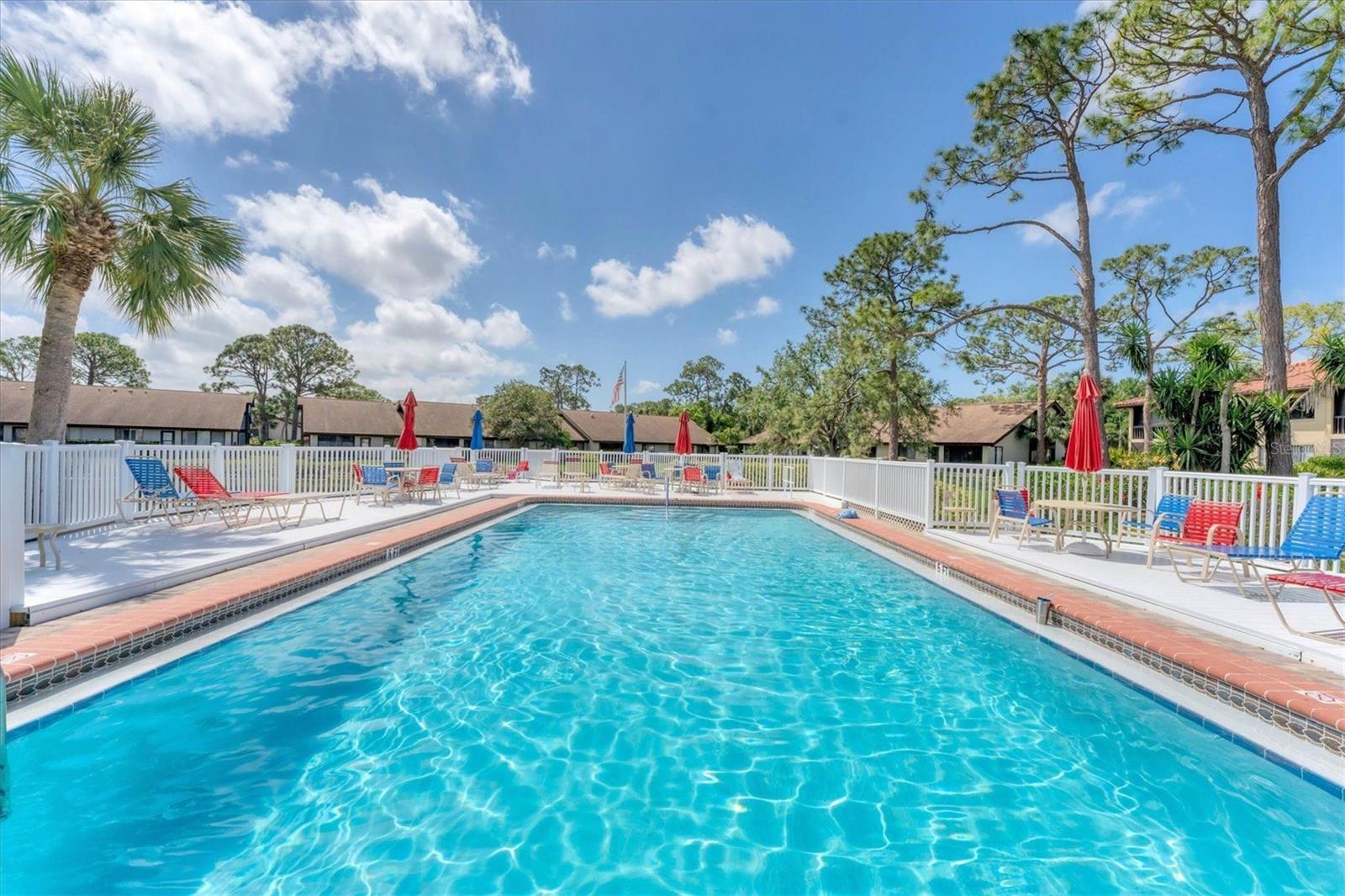 VILLAGE LAKE / THE MEADOWS - Residential