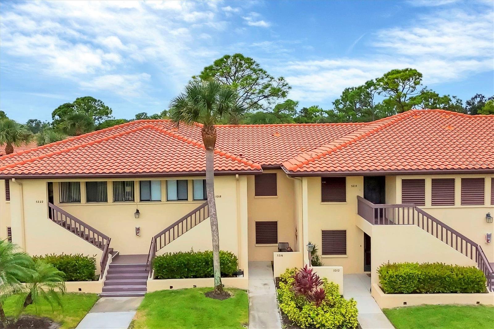 VILLAGE LAKE / THE MEADOWS - Residential