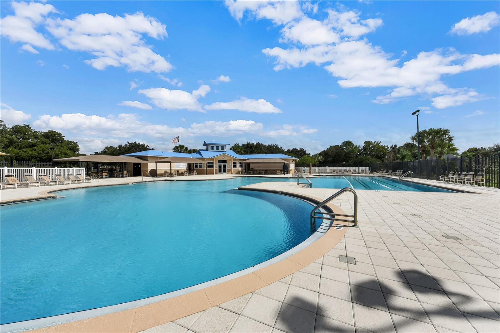 LAKE ST CHARLES - Residential