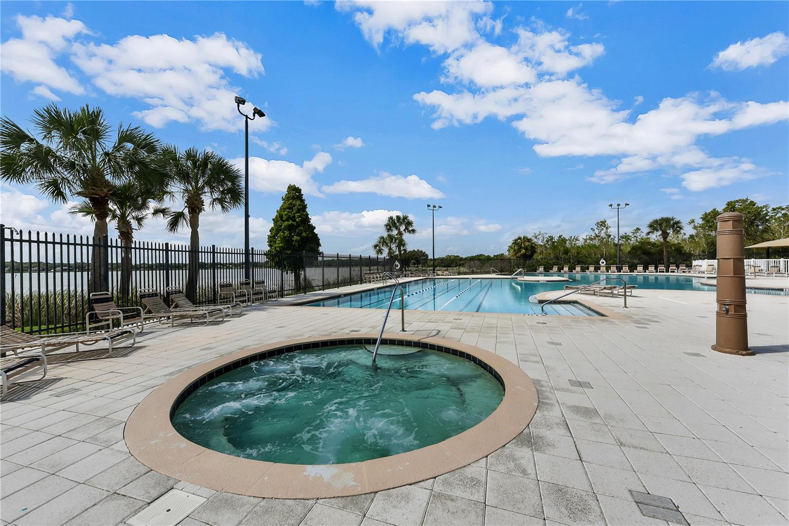 LAKE ST CHARLES - Residential