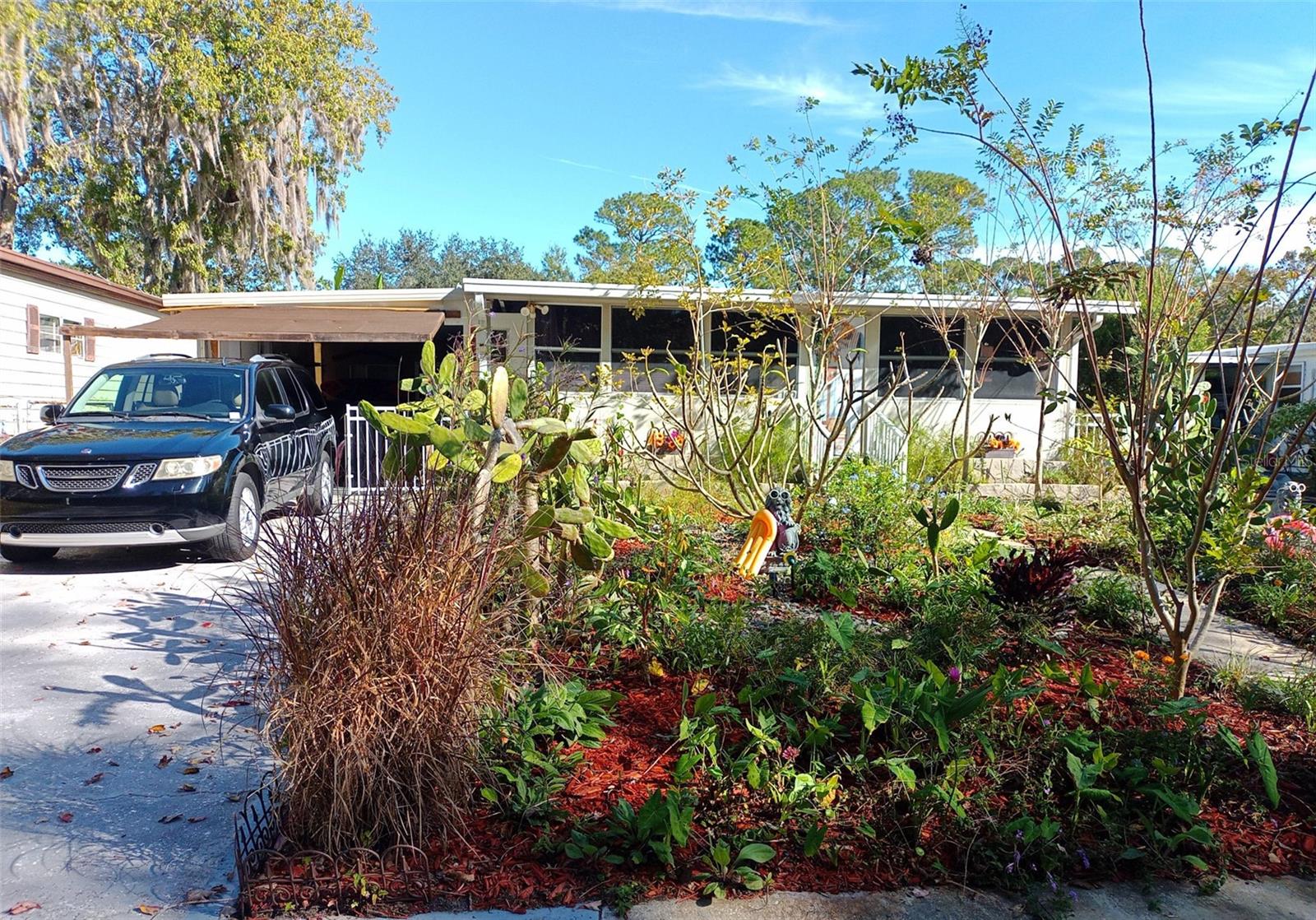 LEISURE WORLD PARK - Residential