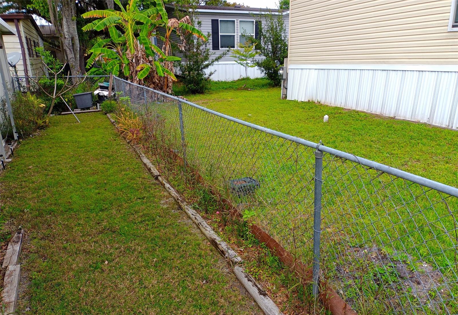 LEISURE WORLD PARK - Residential