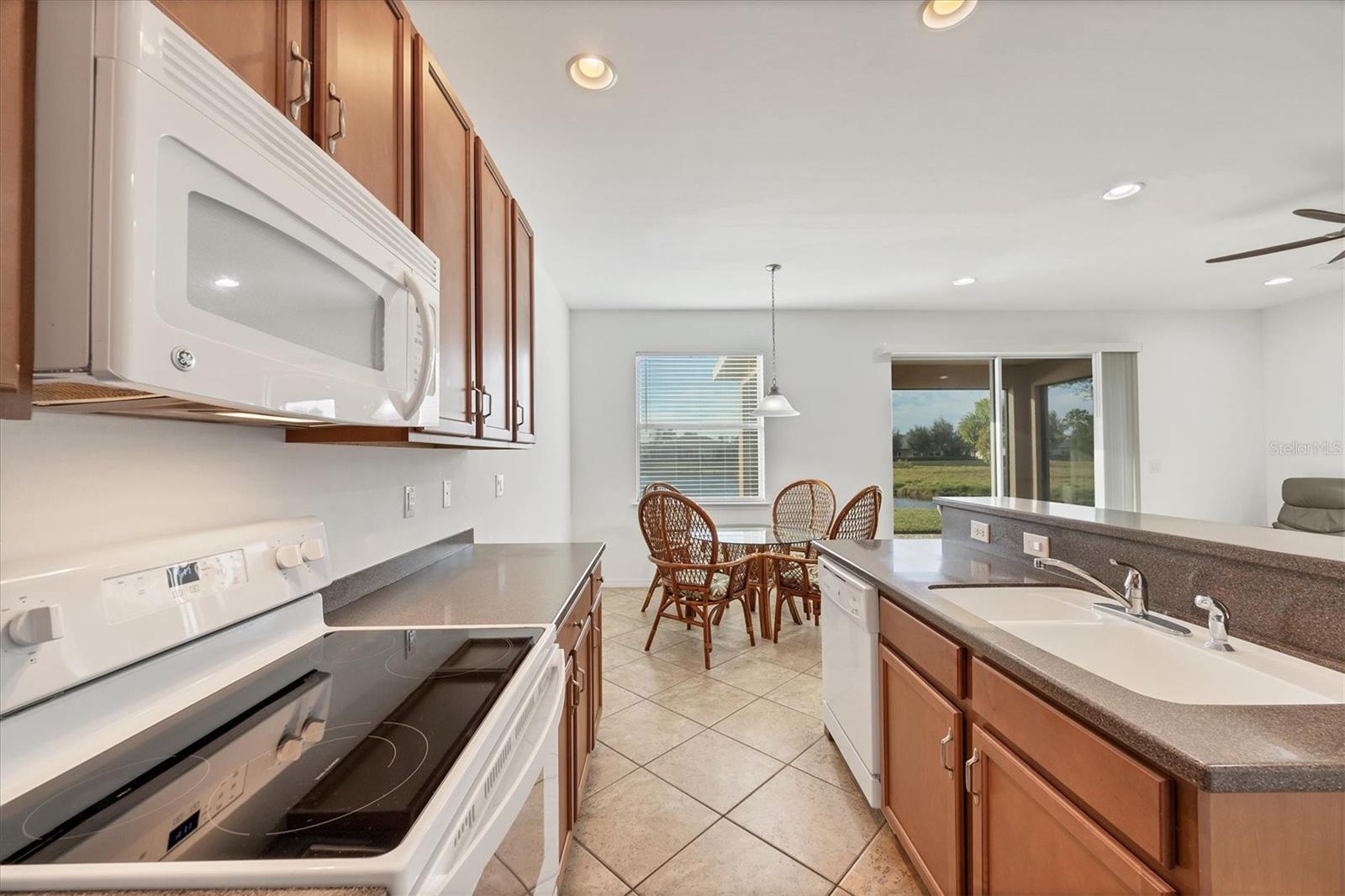 VENTURA VILLAGE - Residential