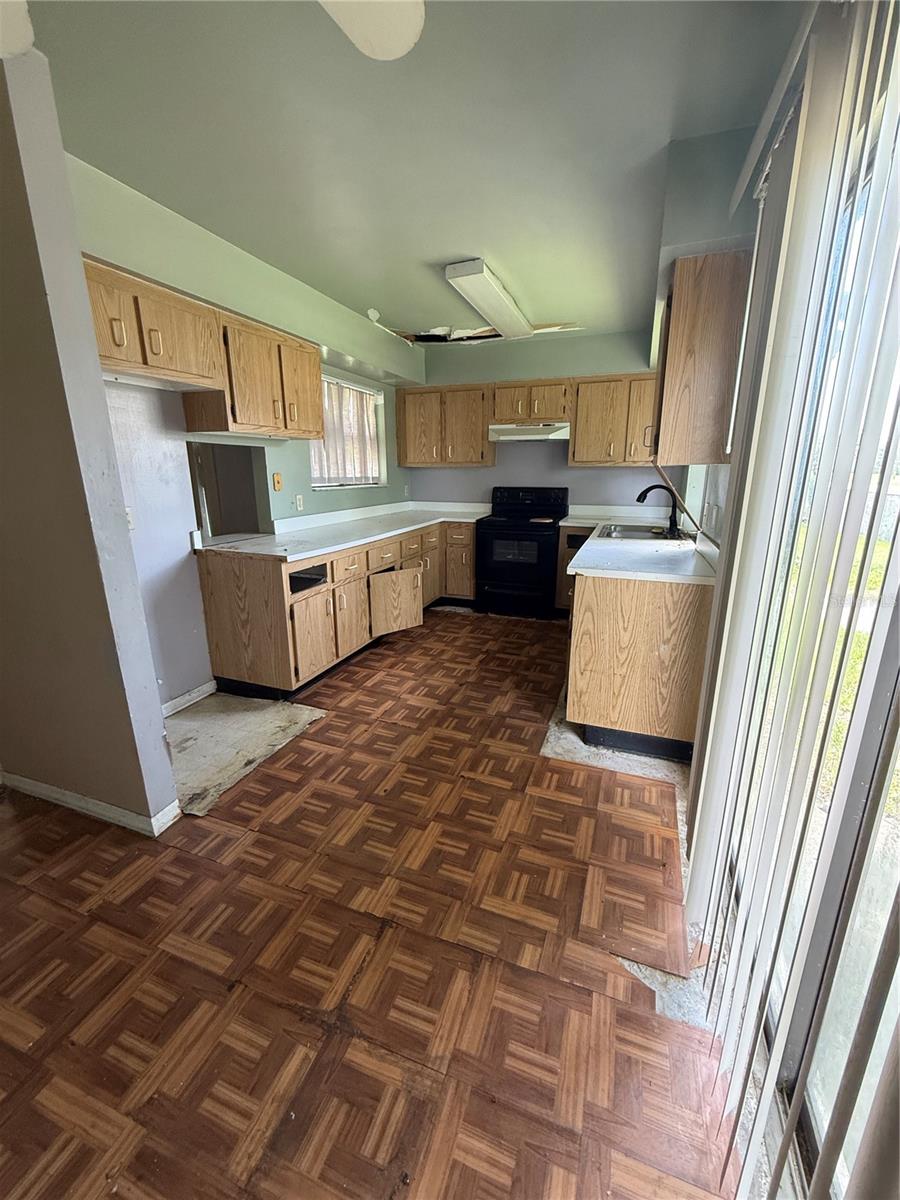 GULFSTREAM SHORES - Residential