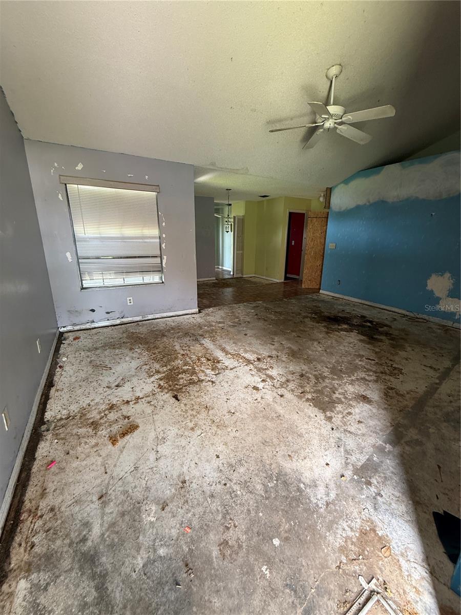 GULFSTREAM SHORES - Residential