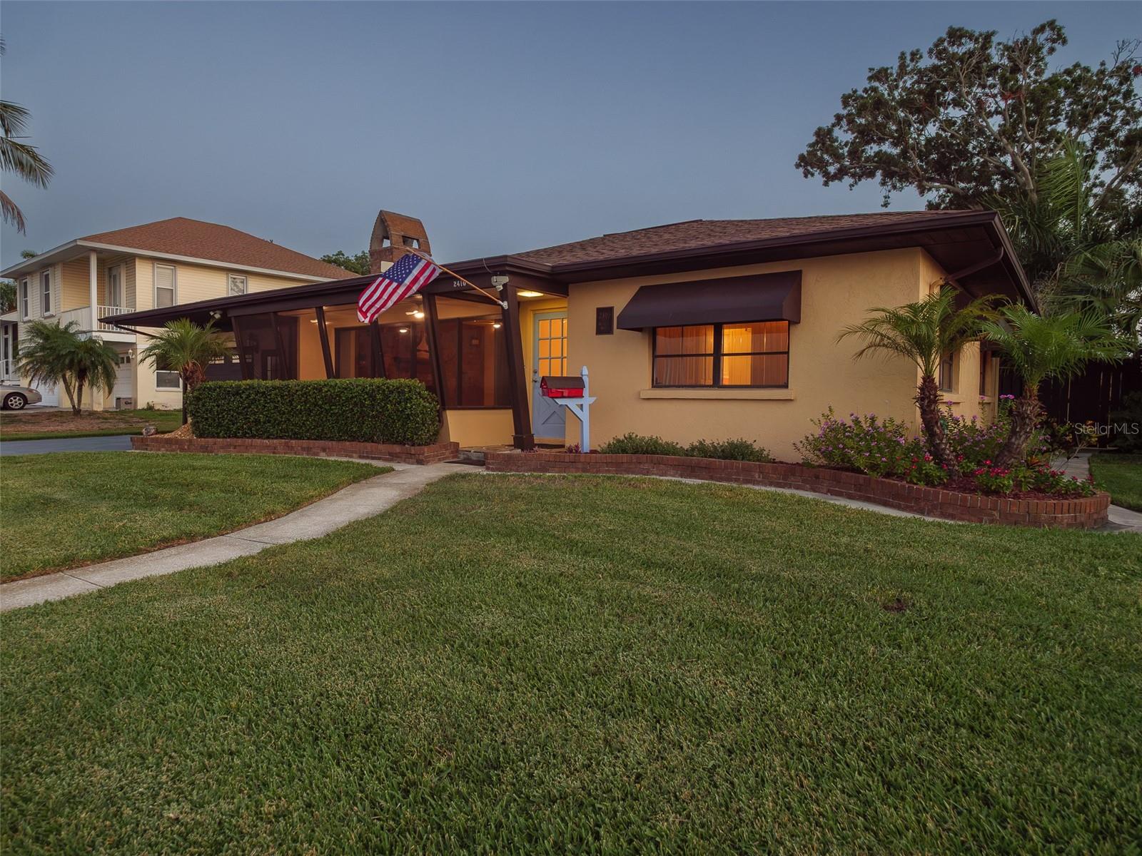 RIVER HAVEN - Residential