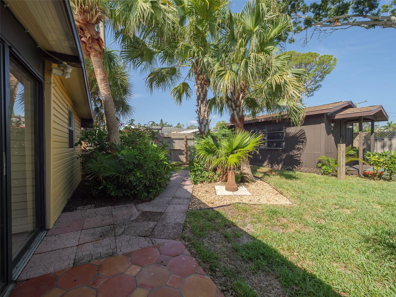 RIVER HAVEN - Residential