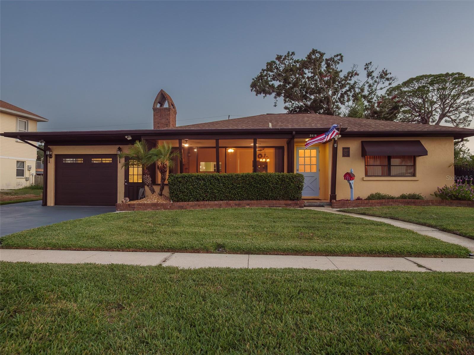 RIVER HAVEN - Residential