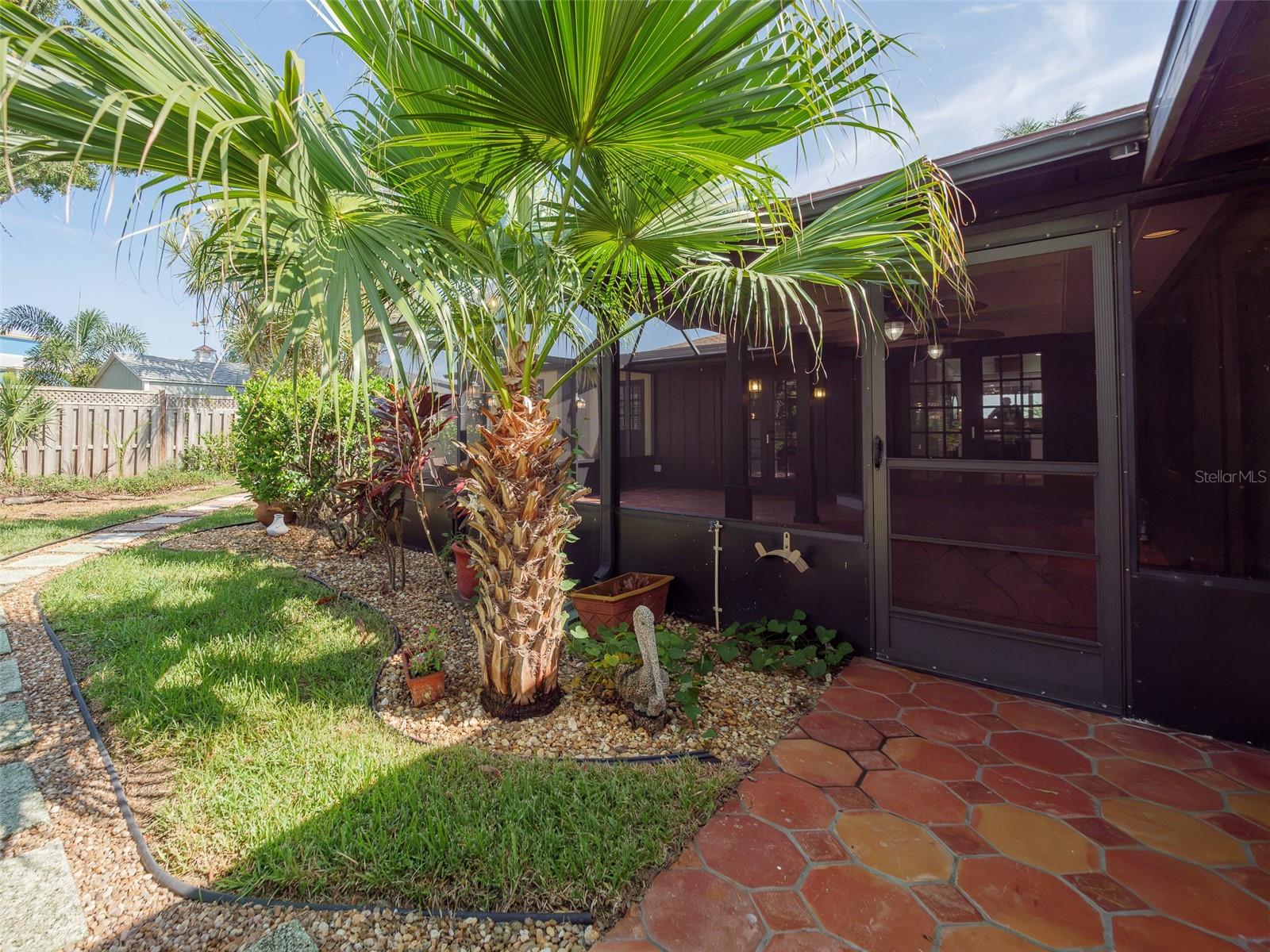RIVER HAVEN - Residential