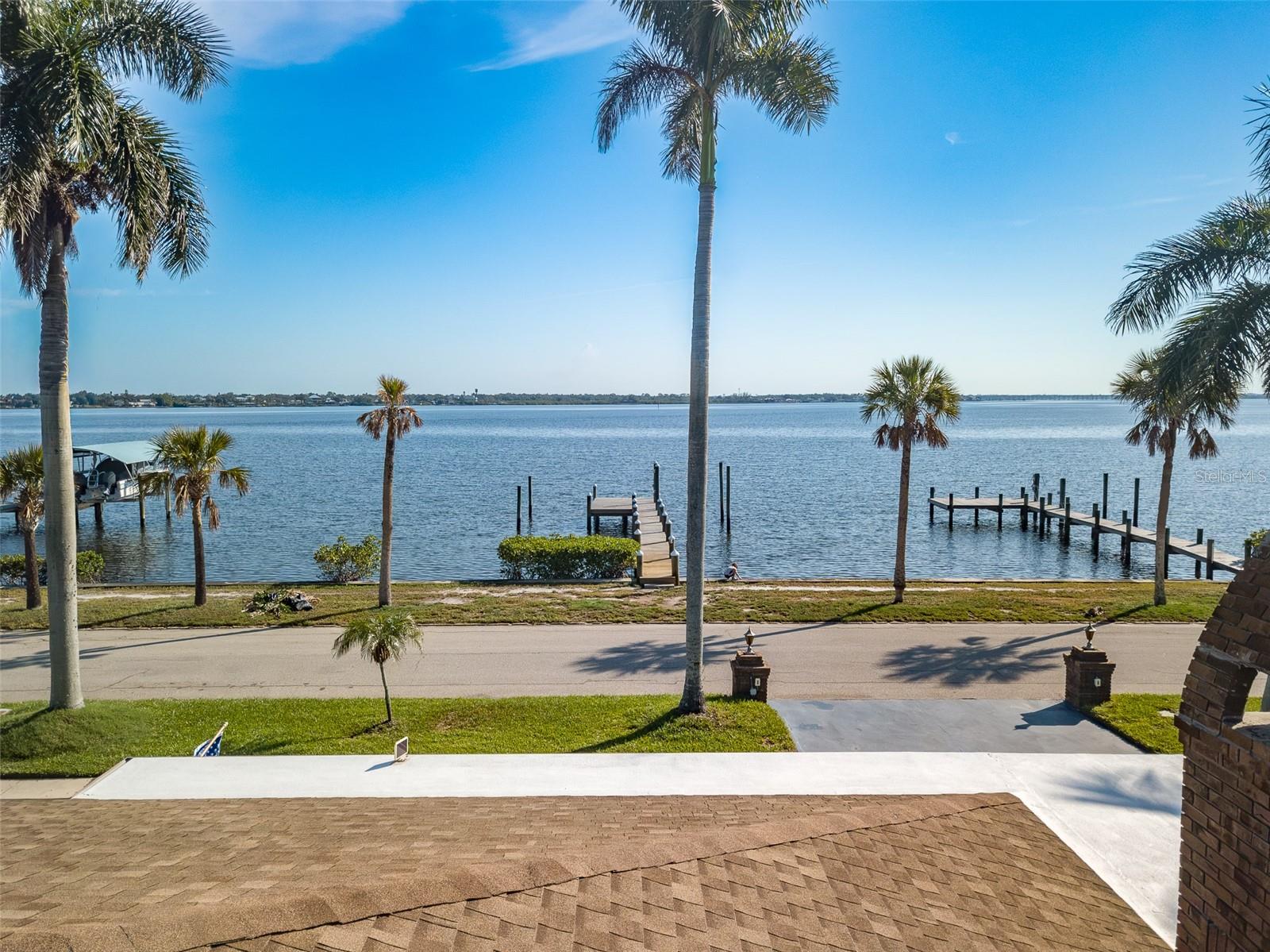 RIVER HAVEN - Residential