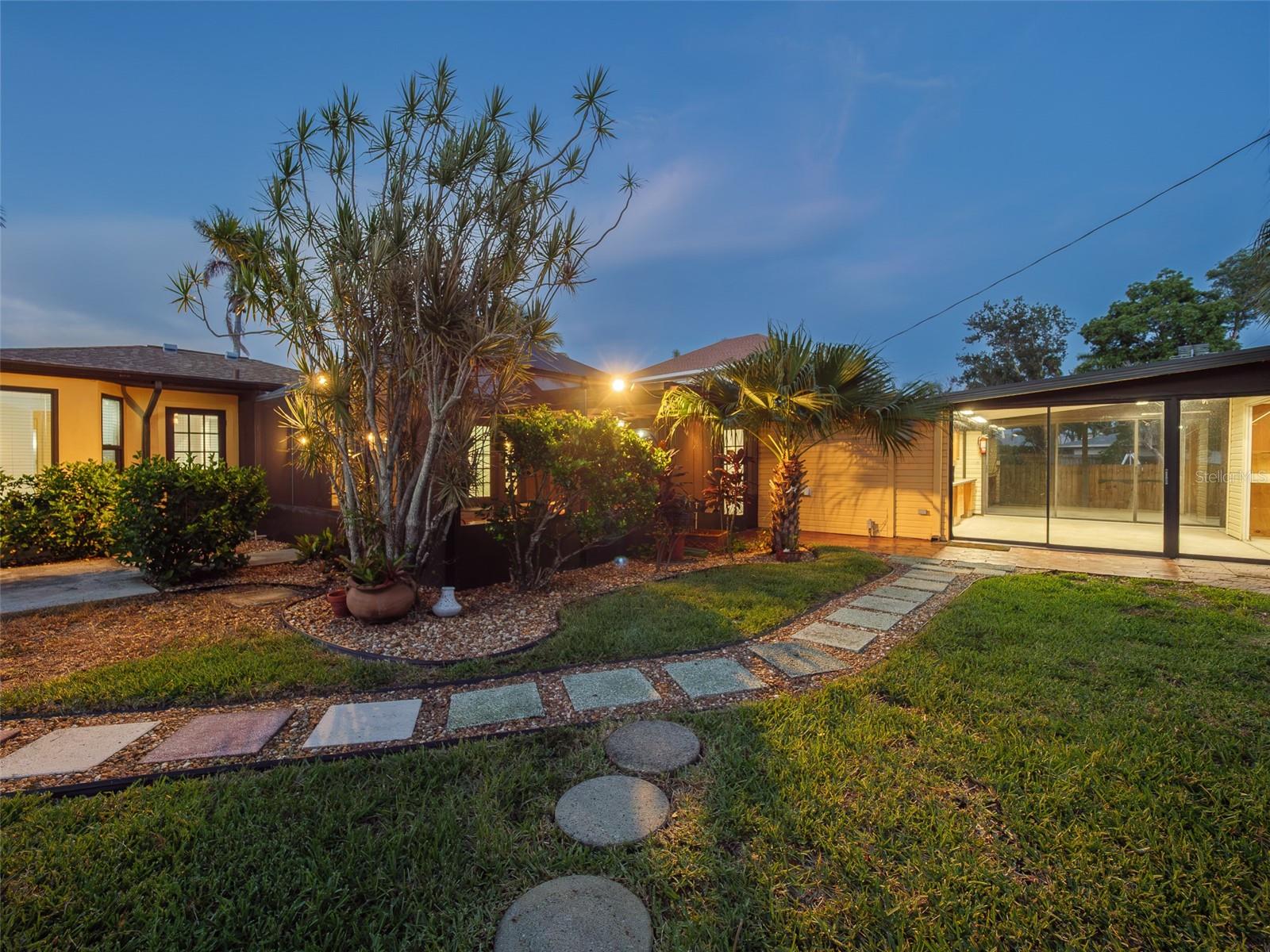 RIVER HAVEN - Residential