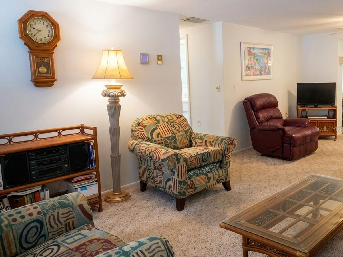 FOREST HILLS - Residential