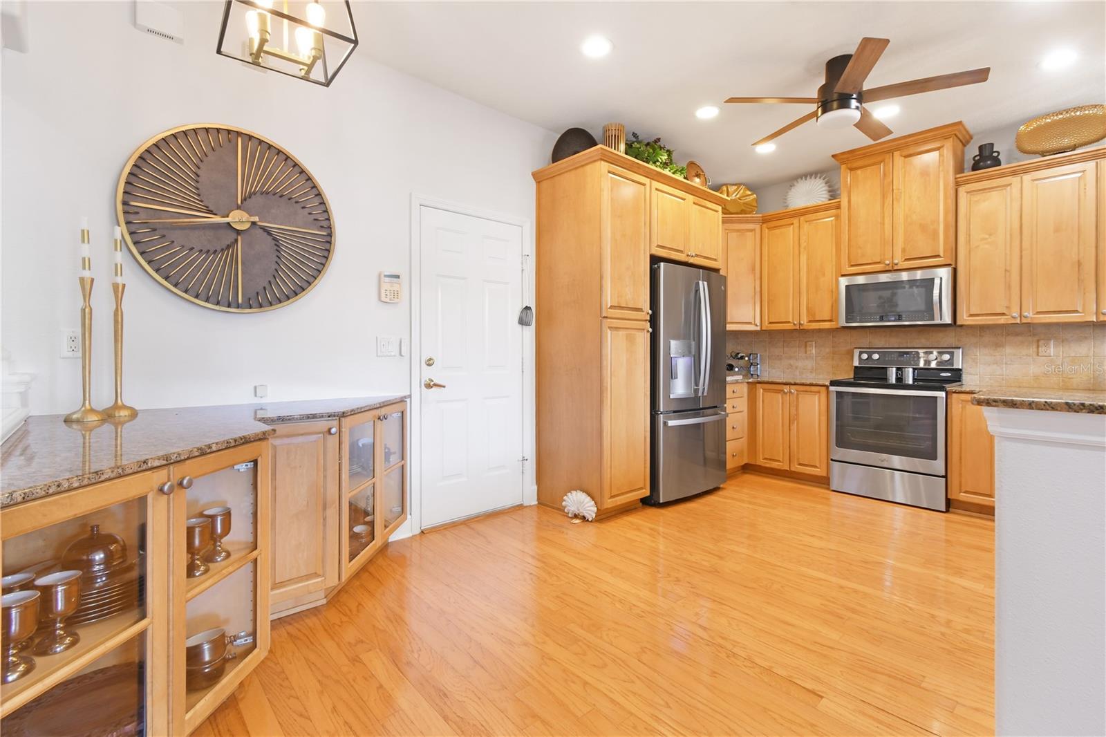 TANGLEWOOD TOWNHOMES - Residential