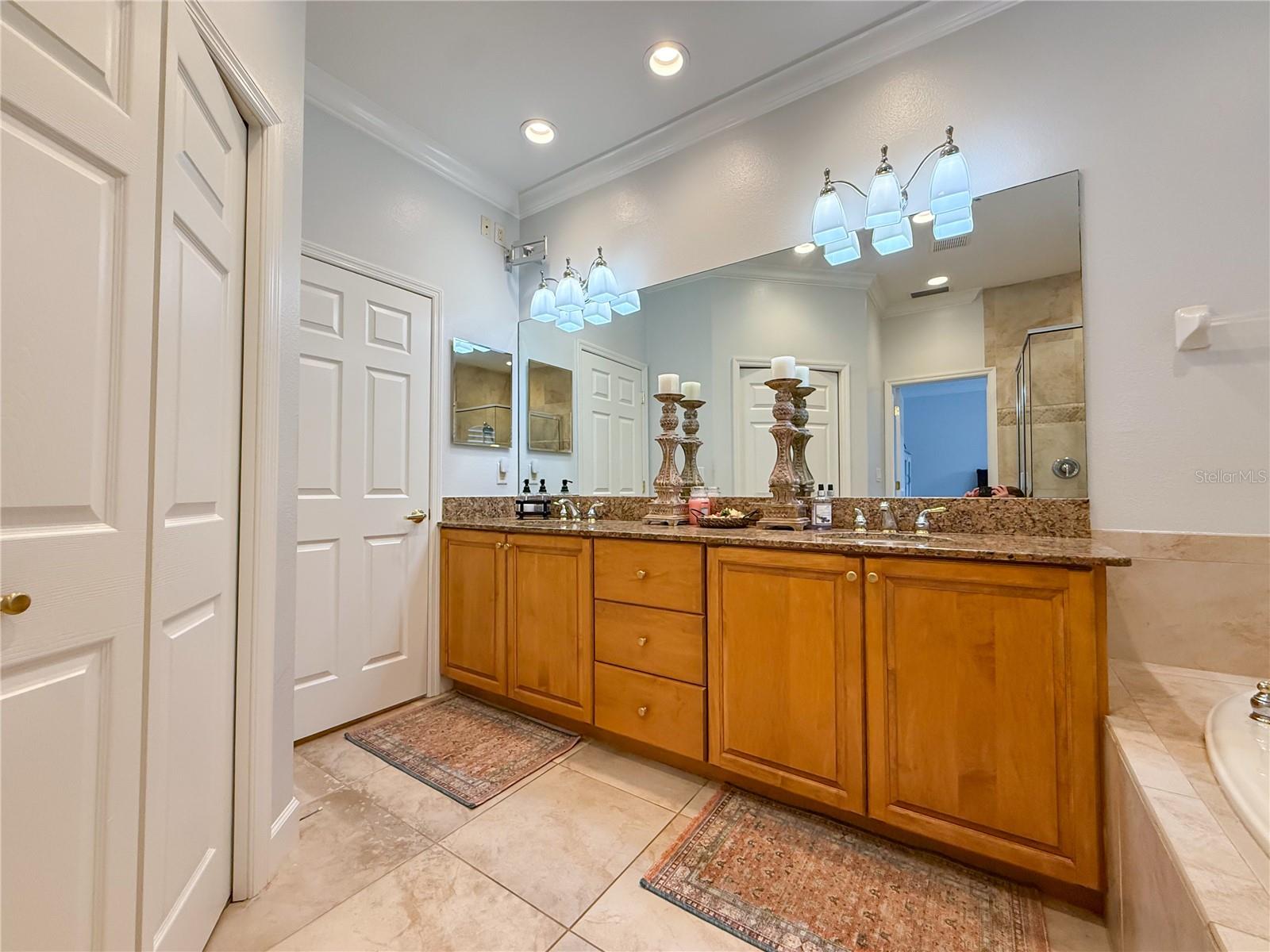 TANGLEWOOD TOWNHOMES - Residential