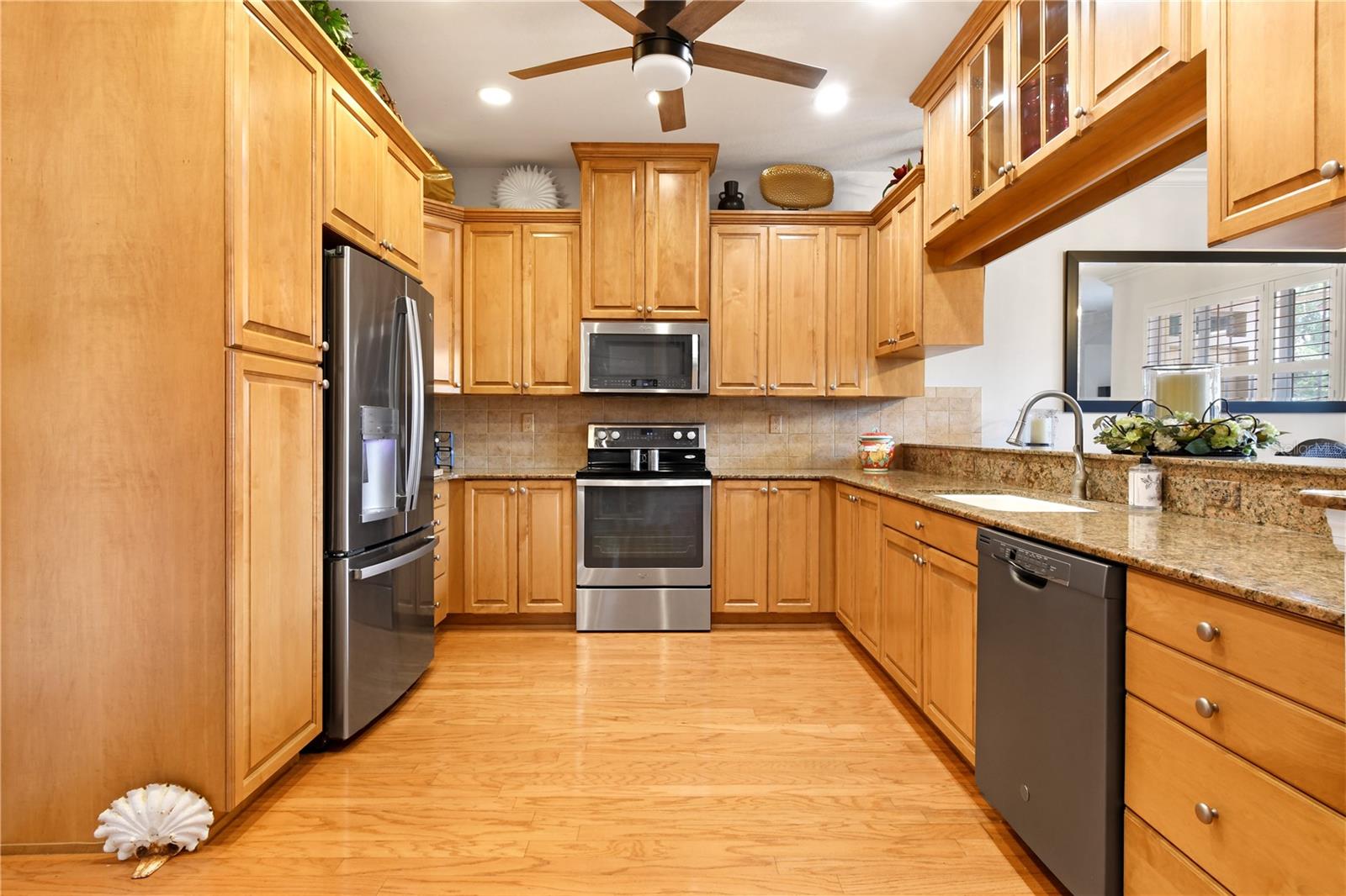 TANGLEWOOD TOWNHOMES - Residential