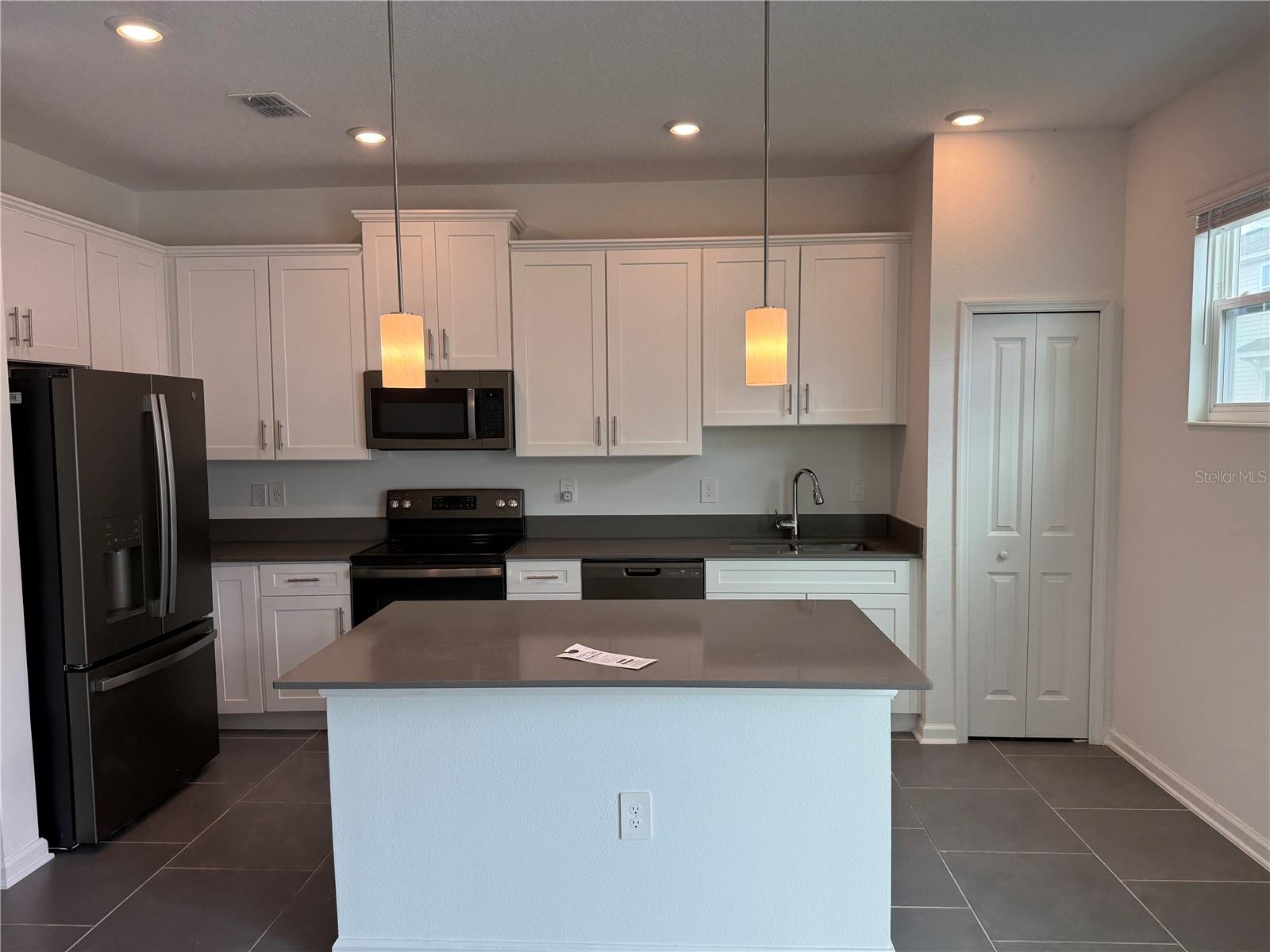 LAKE WILSON RESERVE - Residential Lease