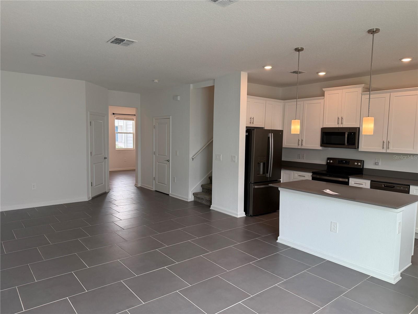 LAKE WILSON RESERVE - Residential Lease