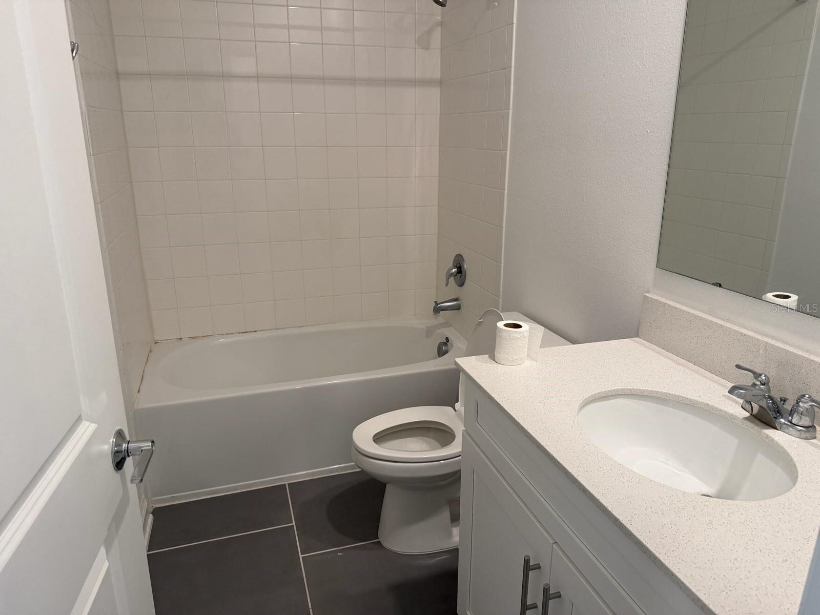 LAKE WILSON RESERVE - Residential Lease