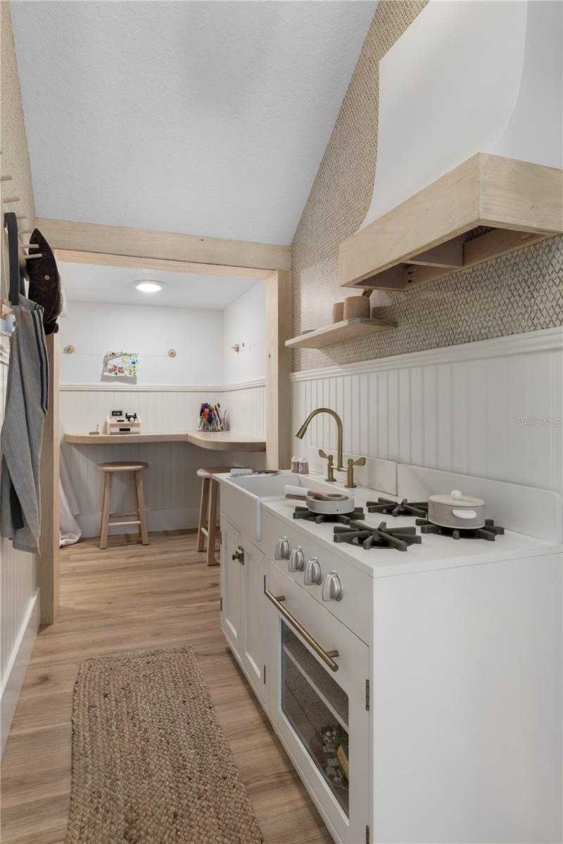 LAS CASITAS/MATANZAS SHORES - Residential