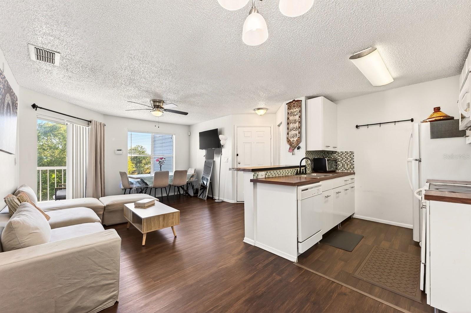REGENCY PARK AT LAKE MARY A CONDO - Residential
