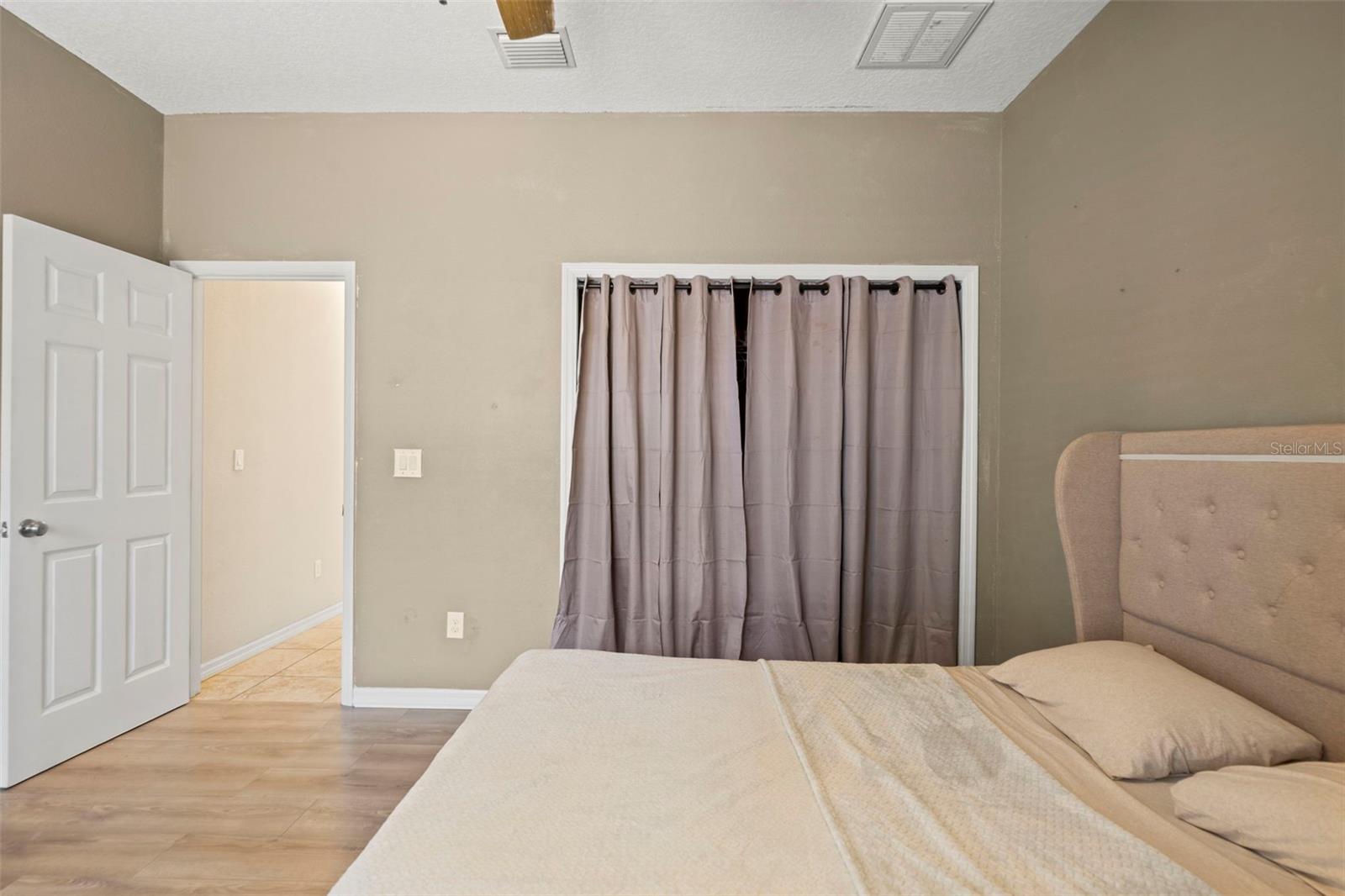 CITRUS SPGS UNIT 18 - Residential