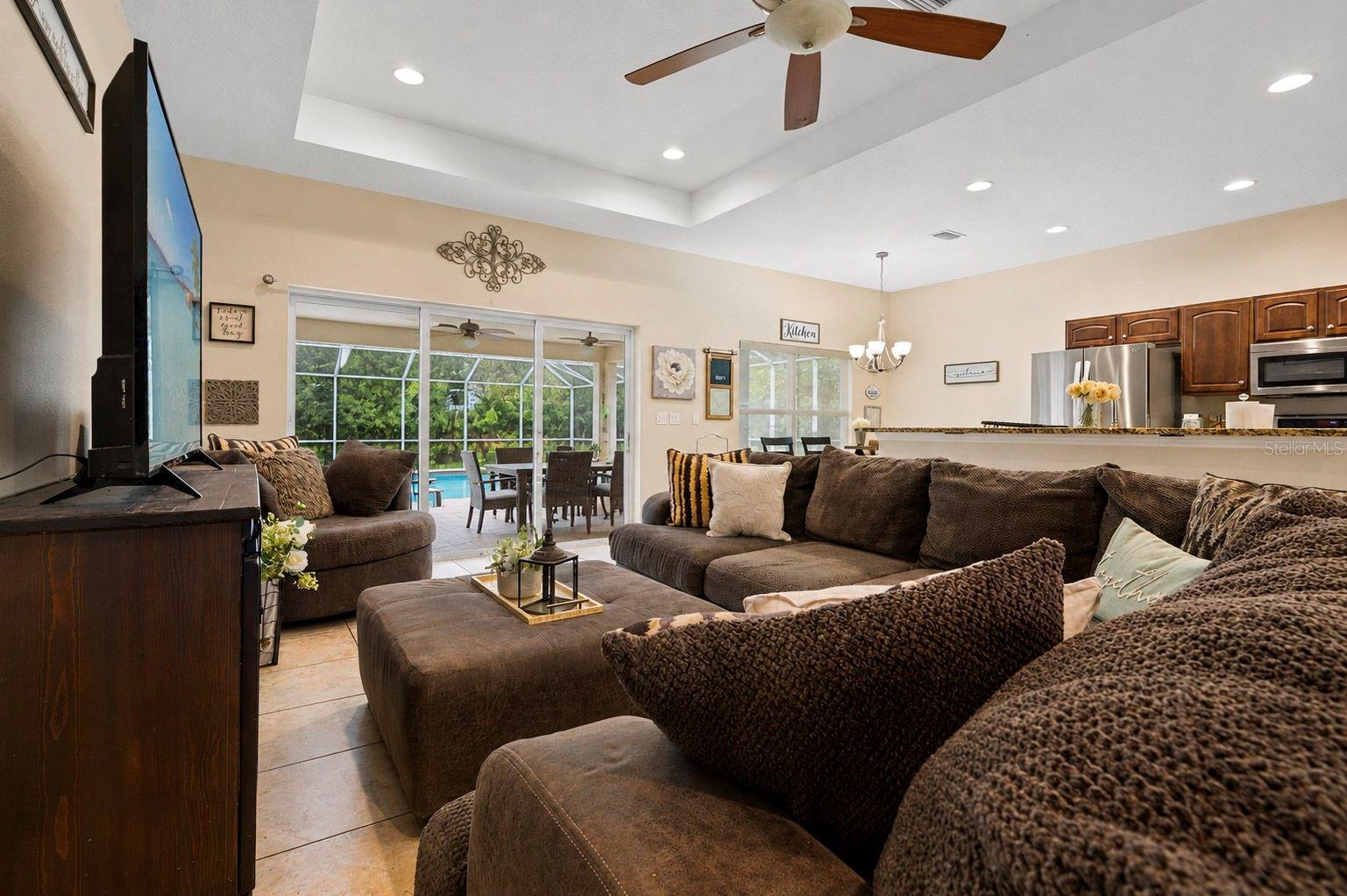 CITRUS SPGS UNIT 18 - Residential