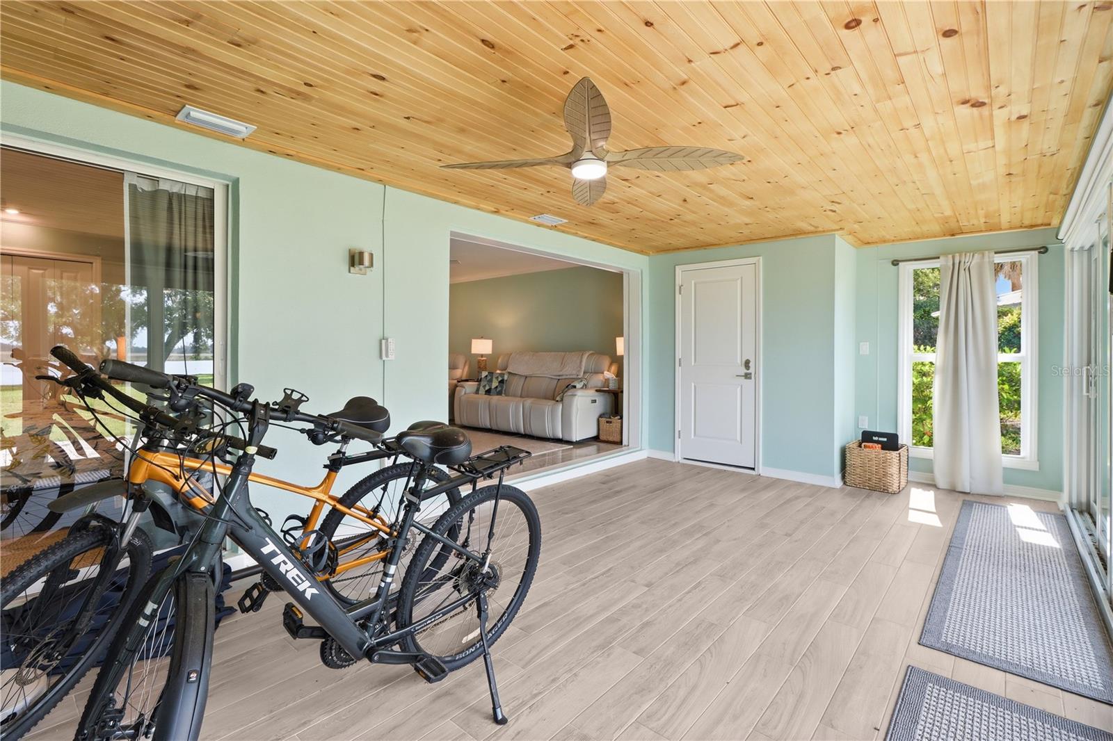 BAY VILLA CONDO - Residential