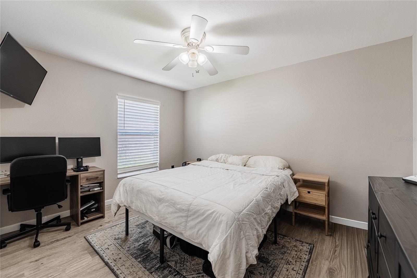 CHARLOMA - Residential