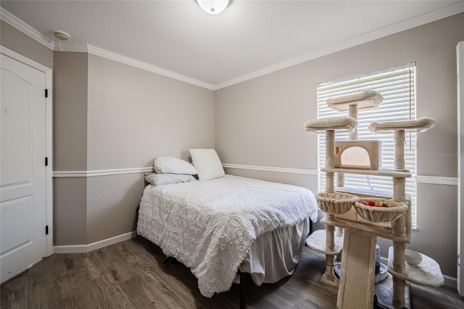 CHARLOMA - Residential