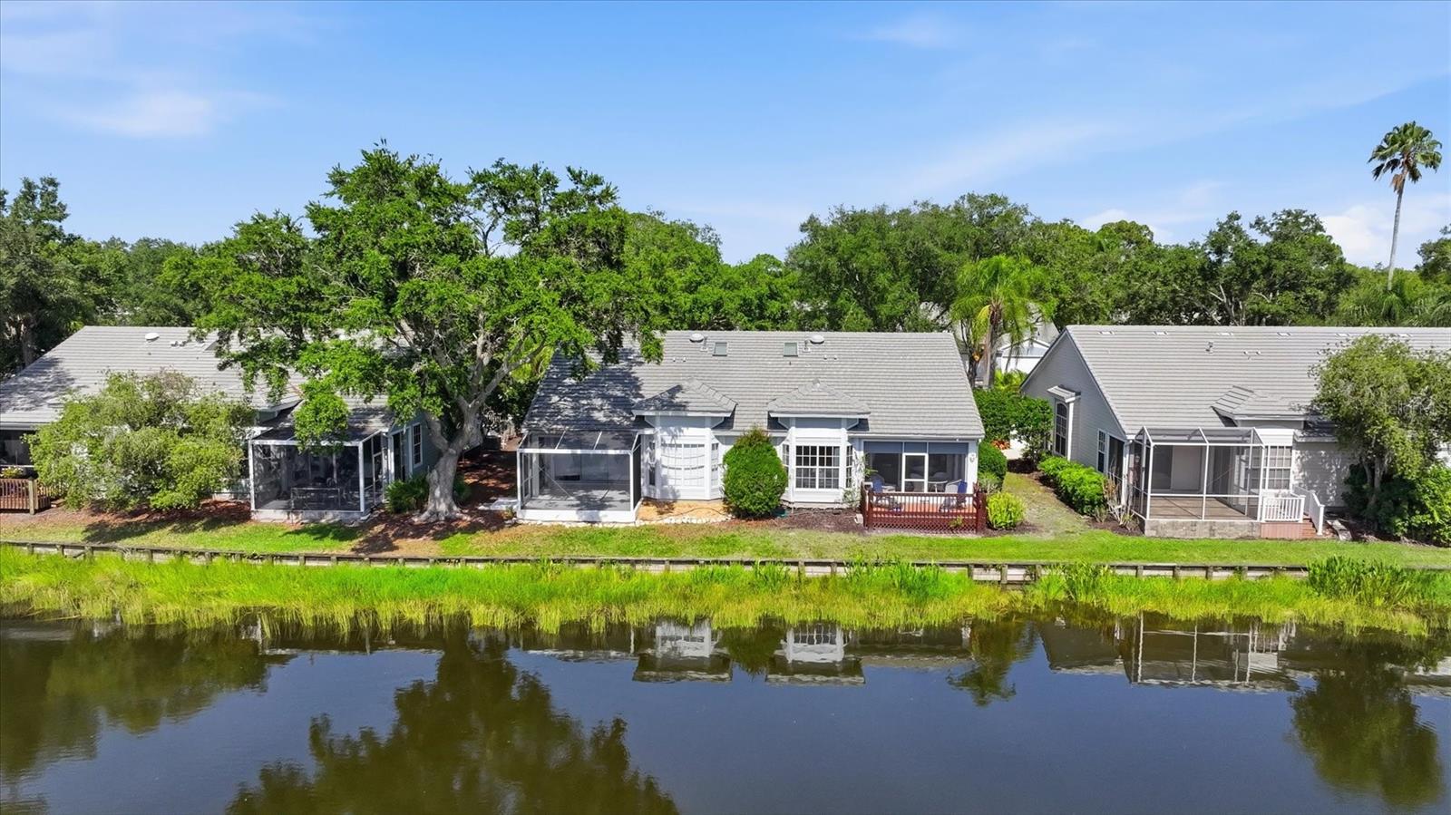 UNIVERSITY PARK COUNTRY CLUB - Residential