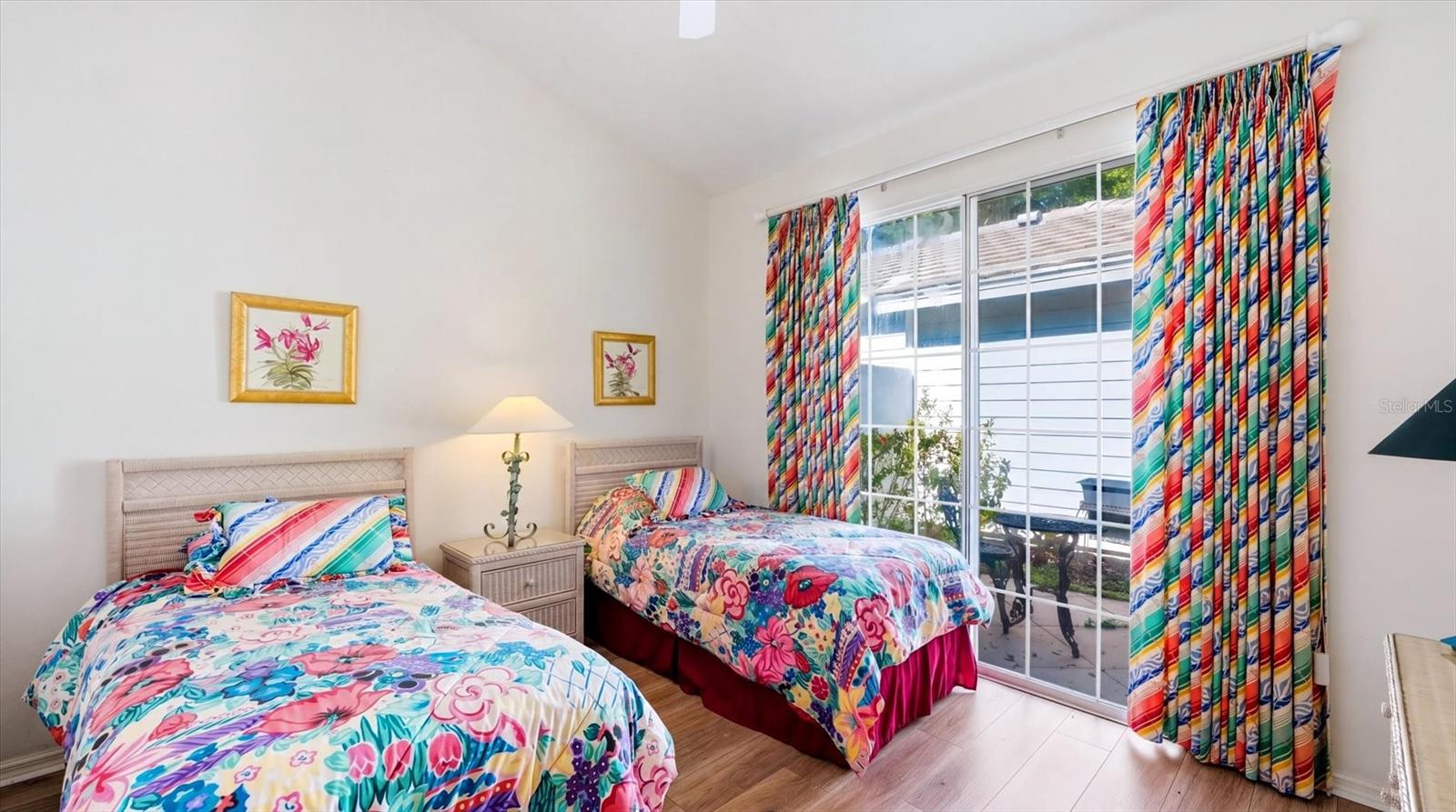 UNIVERSITY PARK COUNTRY CLUB - Residential
