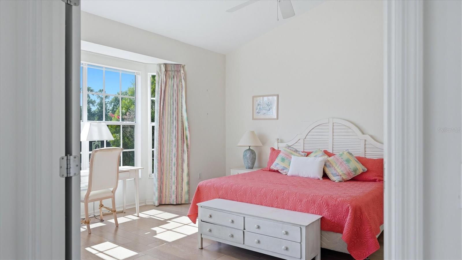 UNIVERSITY PARK COUNTRY CLUB - Residential
