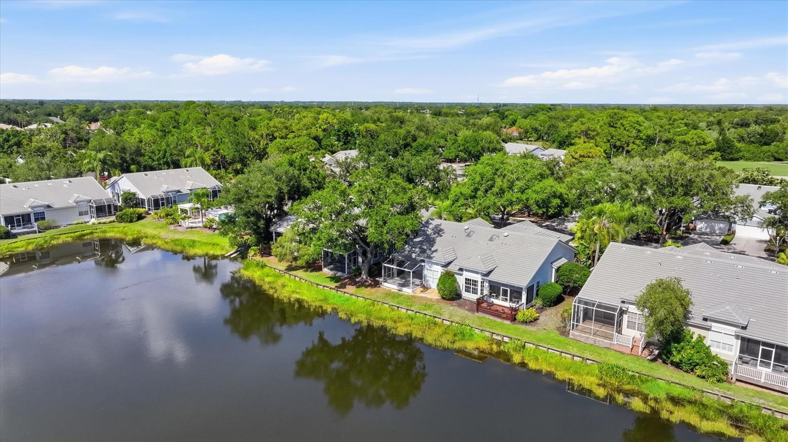 UNIVERSITY PARK COUNTRY CLUB - Residential