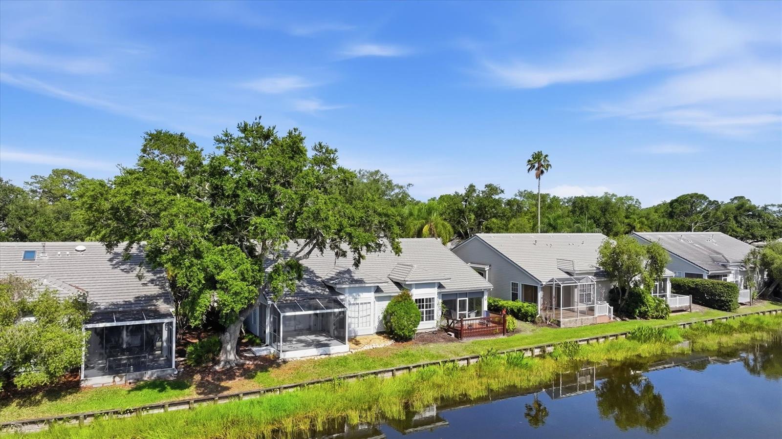 UNIVERSITY PARK COUNTRY CLUB - Residential