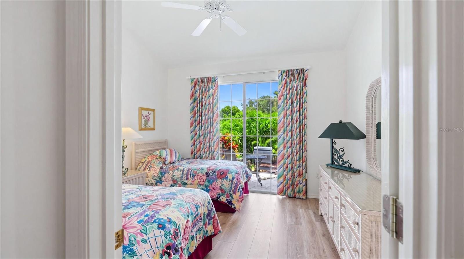 UNIVERSITY PARK COUNTRY CLUB - Residential