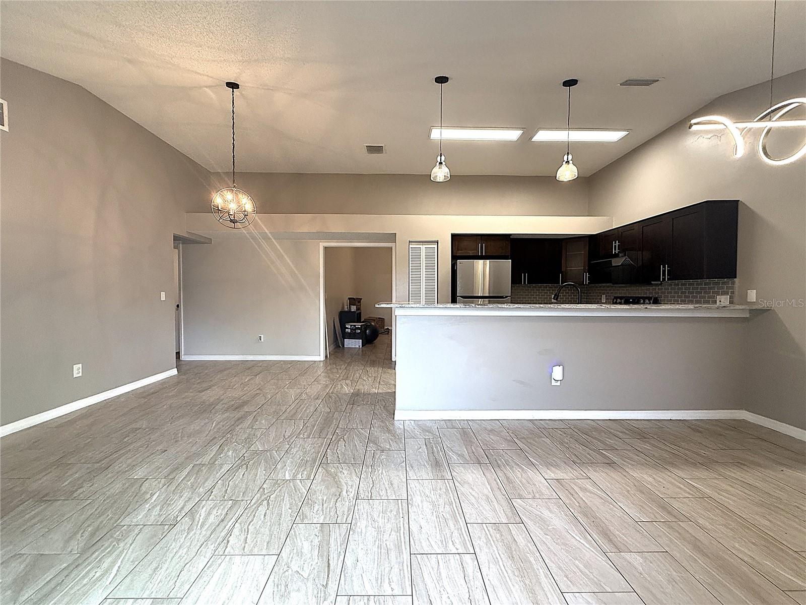 PEPPERMILL AT PROVIDENCE LAKES - Residential Lease