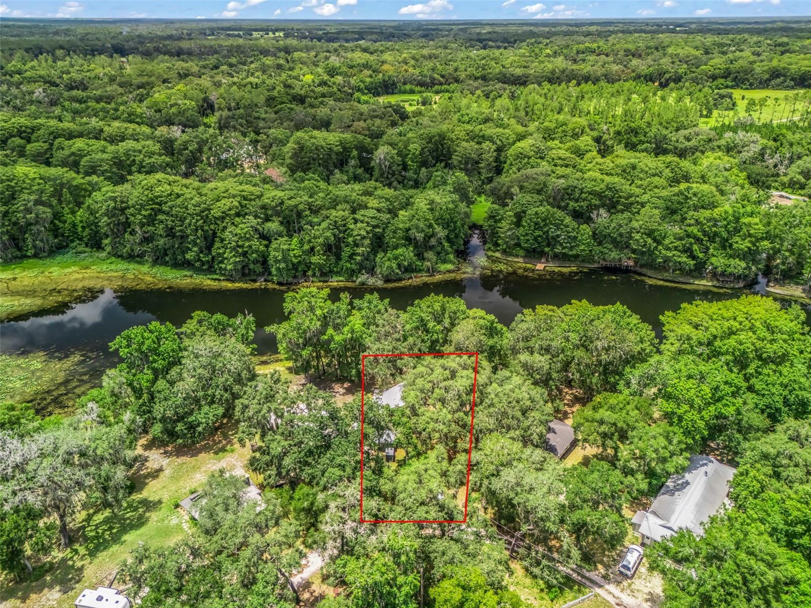 RIVER RETREATS - Residential