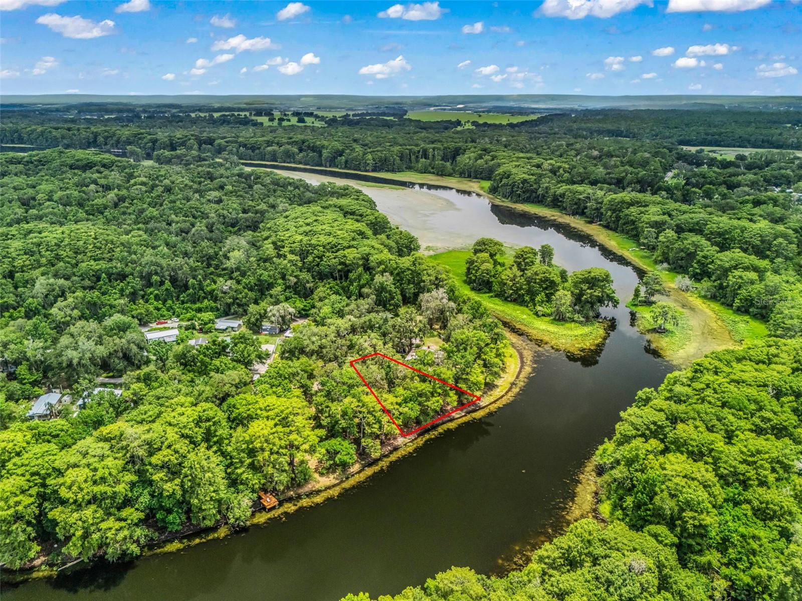 RIVER RETREATS - Residential