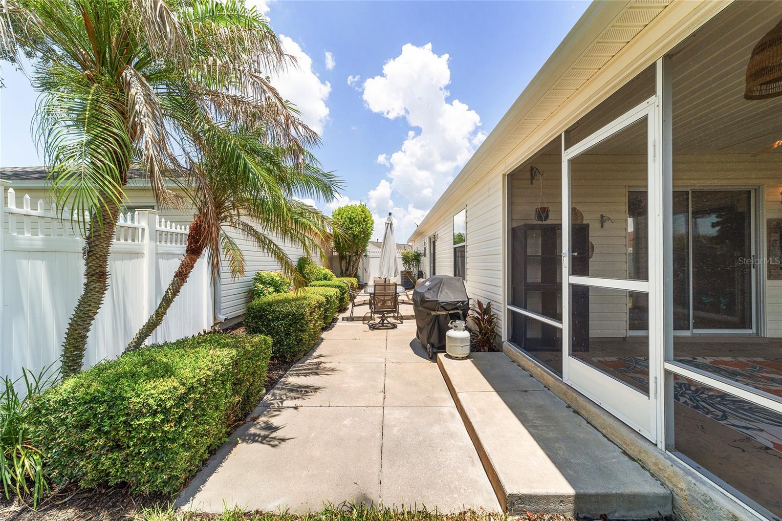 VILLAGES OF SUMTER EZELL VILLAS - Residential
