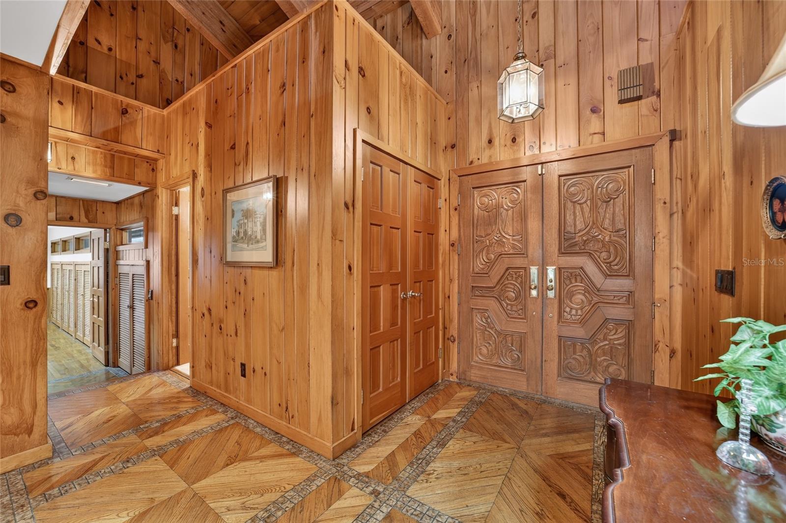 WOODRIDGE - Residential